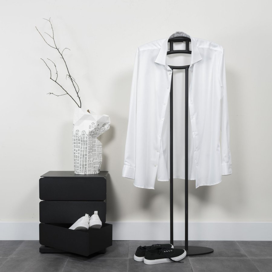 SPINDER DESIGN Joey skoreol/kommode, m. 3 rum - sort pulverlakeret stl (37x26)