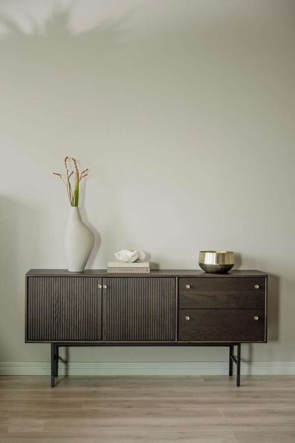 ROWICO Clearbrook sknk, m. 2 lger og 2 skuffer - brun tr og sort metal (160x75)