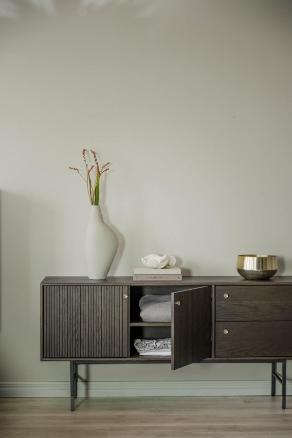 ROWICO Clearbrook sknk, m. 2 lger og 2 skuffer - brun tr og sort metal (160x75)