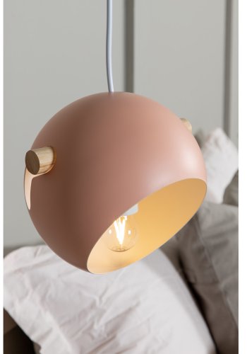 VENTURE DESIGN Tubbie taklampe - naturlig tre og rosa jern