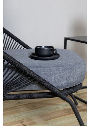 VENTURE DESIGN Lindos loungestol, med pute - svart polyestertau, aluminium og stl