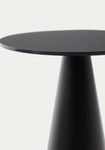 KAVE HOME Wilshire sidebord med frostet herdet glass og stl med matt svart lakkert finish.