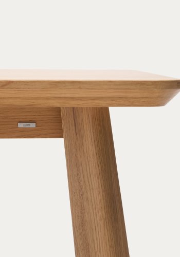 KAVE HOME Idun-bord laget av finr og heltre eik med naturlig tonefinish FSC 100 % 200x100 cm