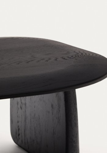 KAVE HOME Pirita sidebord laget av massiv eik i sort finish, 70,6 x 70 cm FSC 100%.