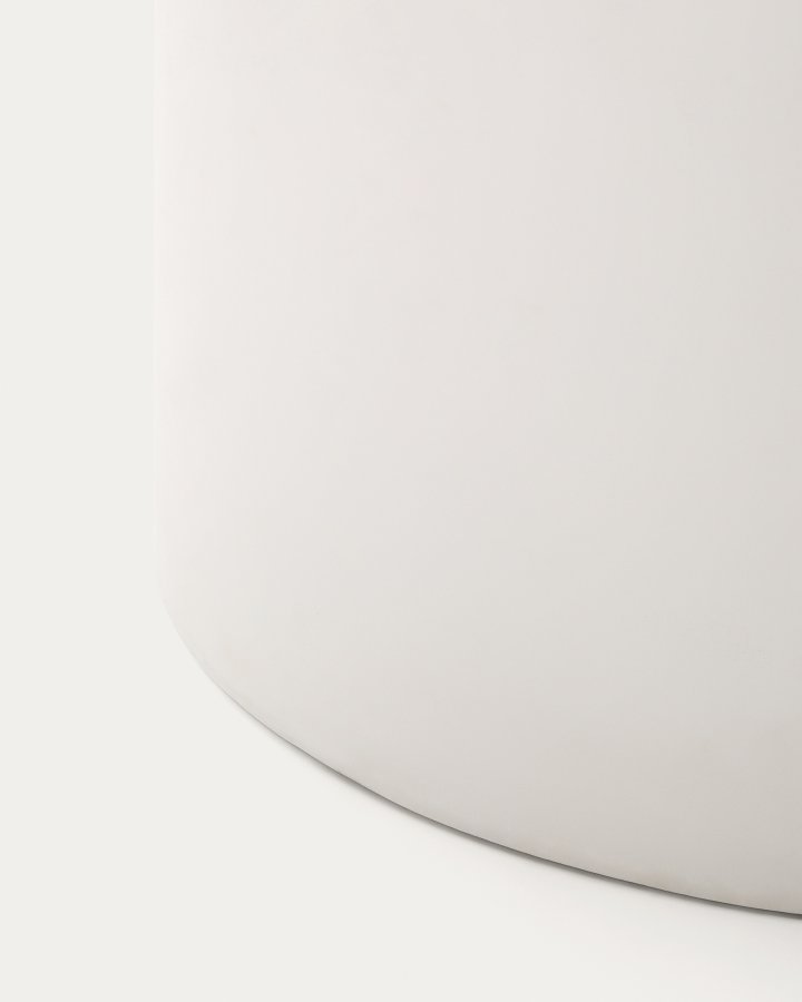 KAVE HOME Addaia hvitt sementbord 135 x 135 cm