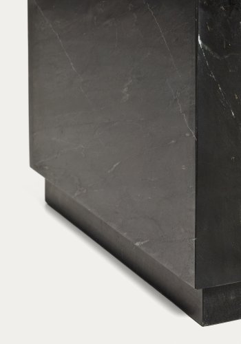KAVE HOME Sorein sidebord, kvadratisk - sort marmor (50x50)
