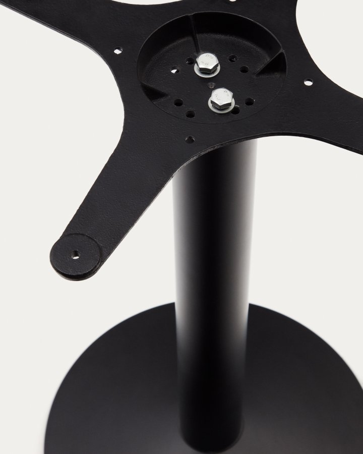 KAVE HOME Esilda barbordben med stor rund metallbase i lakkert svart finish