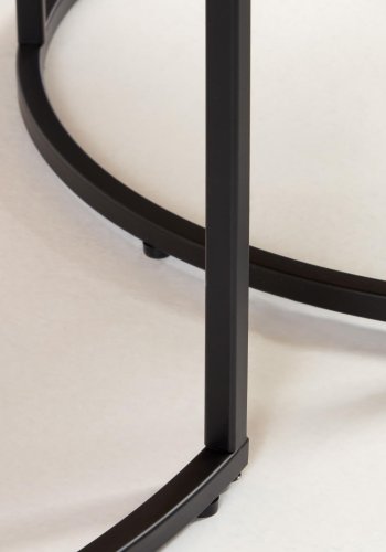 KAVE HOME Yoana sidebord, rund brun valntt finish og svart jern (sett med 2)