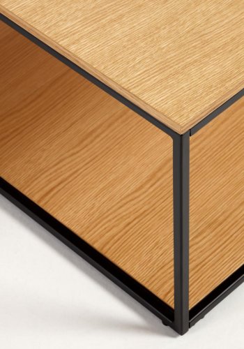 KAVE HOME Yoana sofabord, m. 1 nederste hylle - naturlig eikefiner og svart jern (80x80)