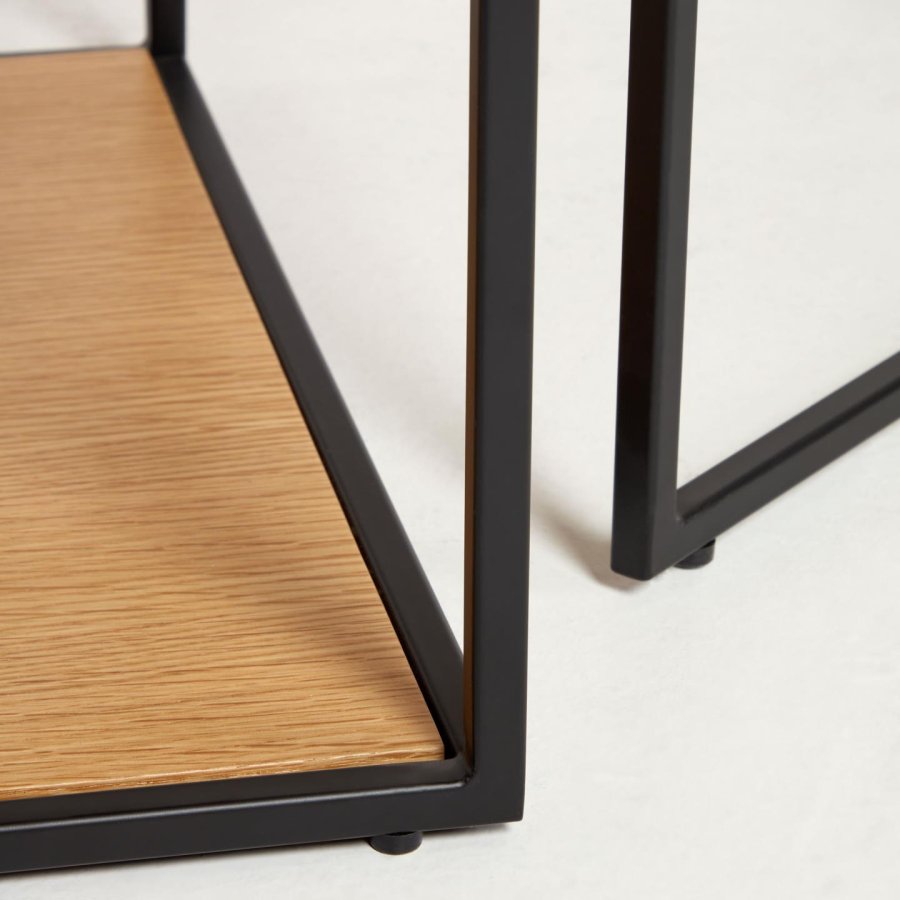 KAVE HOME Yoana sofabord, m. 1 nederste hylle - naturlig eikefiner og svart jern (sett med 2)