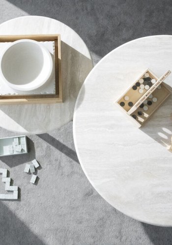 ROWICO Taransay salongbord, rundt - beige travertin og brun eik (60)