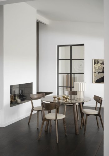 ROWICO Taransay spisebord, rundt - brun marmor og brun eik (125)