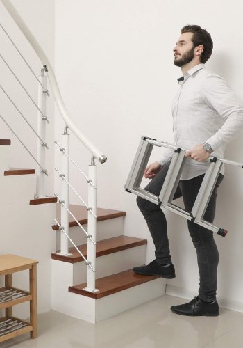 SONGMICS GLT23K stige, med trinn p� begge sider, sammenleggbar - aluminium