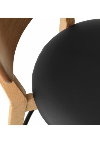 Luxe counterstol, m. rygln og fodsttte - natur egetr og sort PU