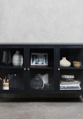 UNIKE MBLER Carmel skjenk, m. 3 drer og 1 hylle - glass og sort metall