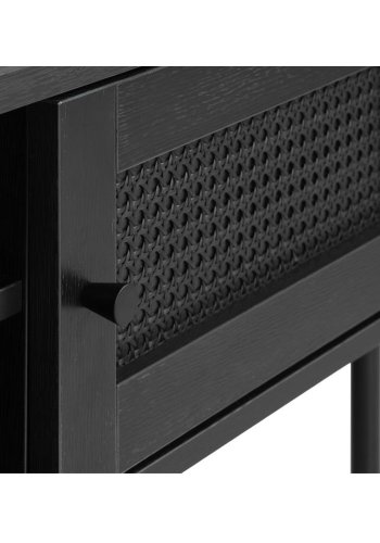 Exquisiter Fernsehtisch mit 2 Türen und 1 Ablage - schwarzes Polyrattan und schwarzes Melamin (120x40)