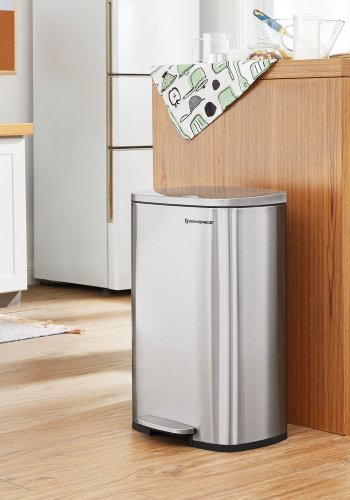 SONGMICS Pedalkorg f&ouml;r k&ouml;k, 50 liters papperskorg, med innerhink av plast, g�ngj&auml;rnsf&ouml;rsett lock, mjukst&auml;ngande, luktt&auml;t och hygienisk, silver LTB050E01