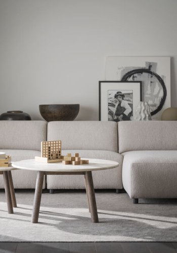 ROWICO Taransay salongbord, rundt - beige travertin og brun eik (90)