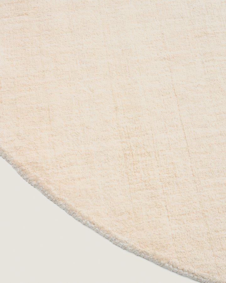 KAVE HOME Empuries gulvt�ppe, rund - hvid syntetiske fibre (�200)