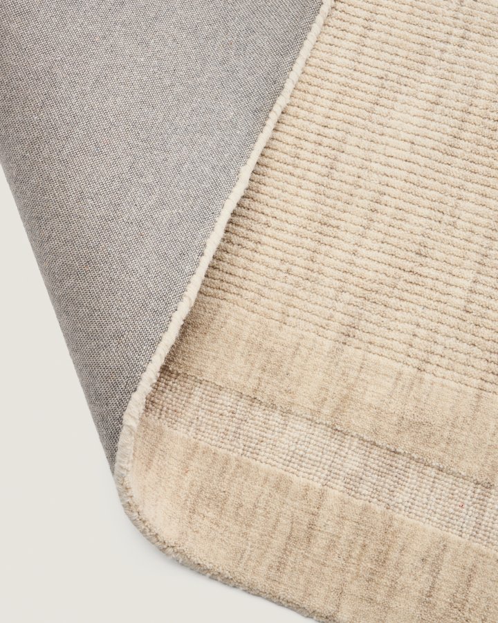 KAVE HOME Dalena gulvt�ppe, rektangul�r - beige stribet jacquard uld (300x200)