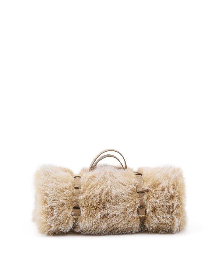 KAVE HOME Lisara plaid, m. strop - rektangul�r - ecru kunstpels (170x130)