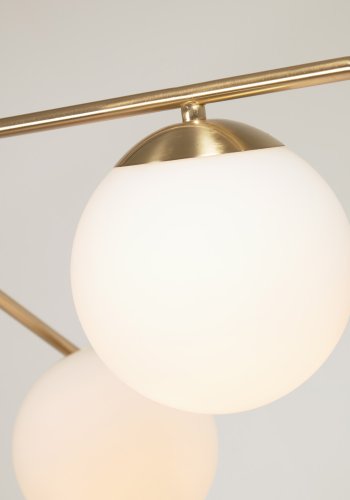 KAVE HOME Mahala taklampe - hvitt frostet glass og messingstl