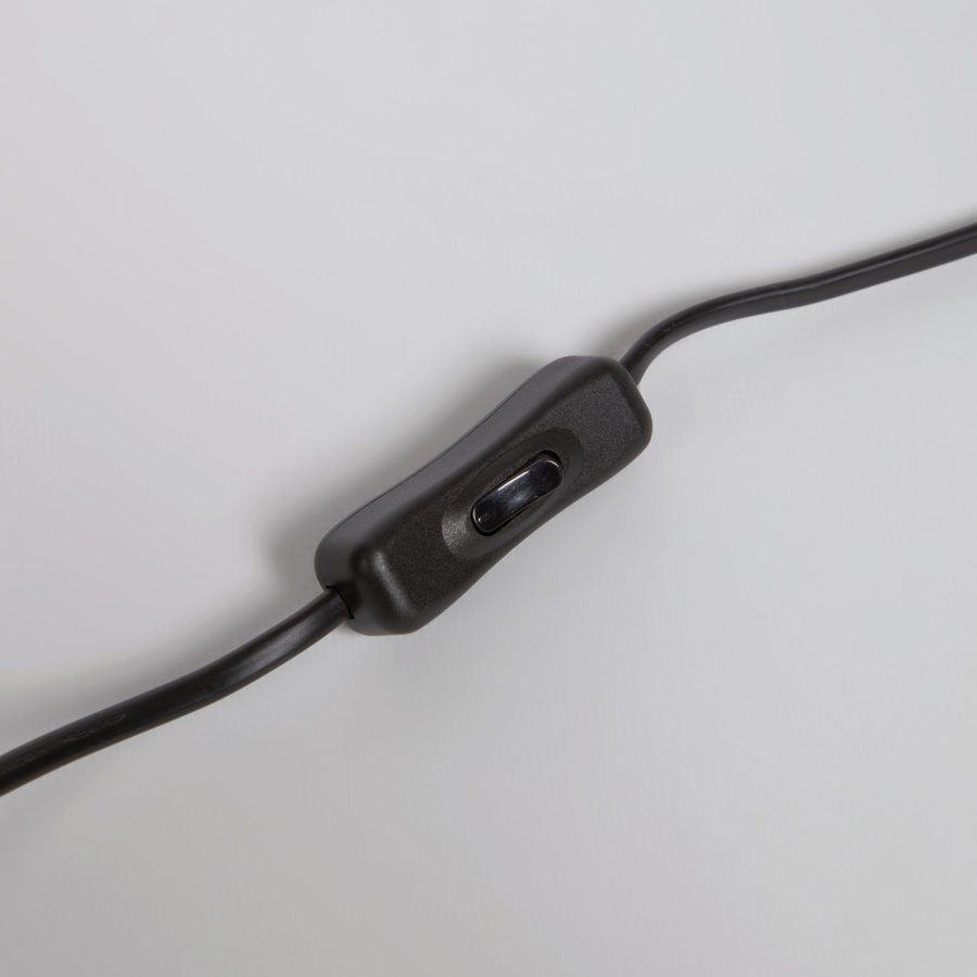 KAVE HOME Seina bordlampe, rund - hvitt frostet glass og sort stl (15)