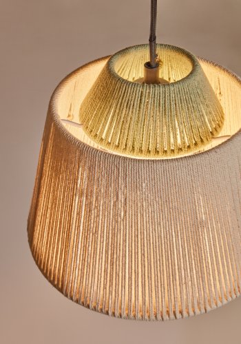 KAVE HOME Yuvia taklampe i bomull med beige og bl finish