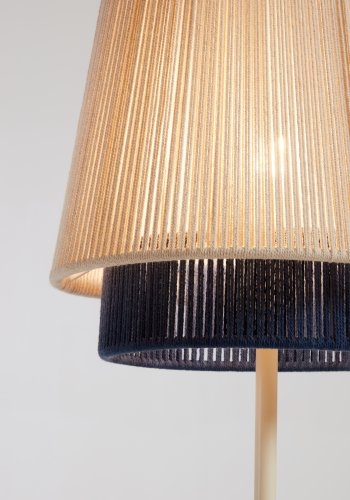 KAVE HOME Yuvia gulvlampe i bomull med beige og bl finish