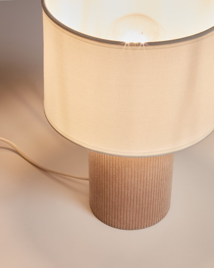 KAVE HOME Bianella bordlampe i flyel i beige
