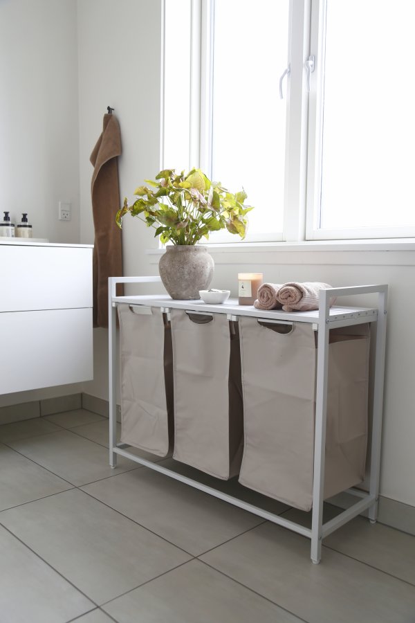 VASAGLE Wschekorb, m. 3 ausziehbaren und herausnehmbaren Wschescken, 1 Ablage  Stoff, weies MDF/Stahl