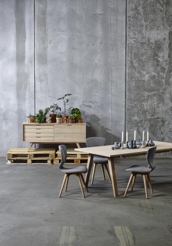 ACT NORDIC A-Line Matbord med Utdragsfunktion - Vitpigmenterad Ekfanér och Ek (210 / 310 x 100 cm)