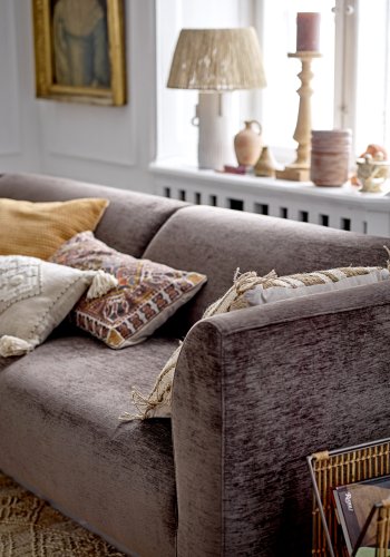 BLOOMINGVILLE Rama bordlampe - jute og hvitt steinty