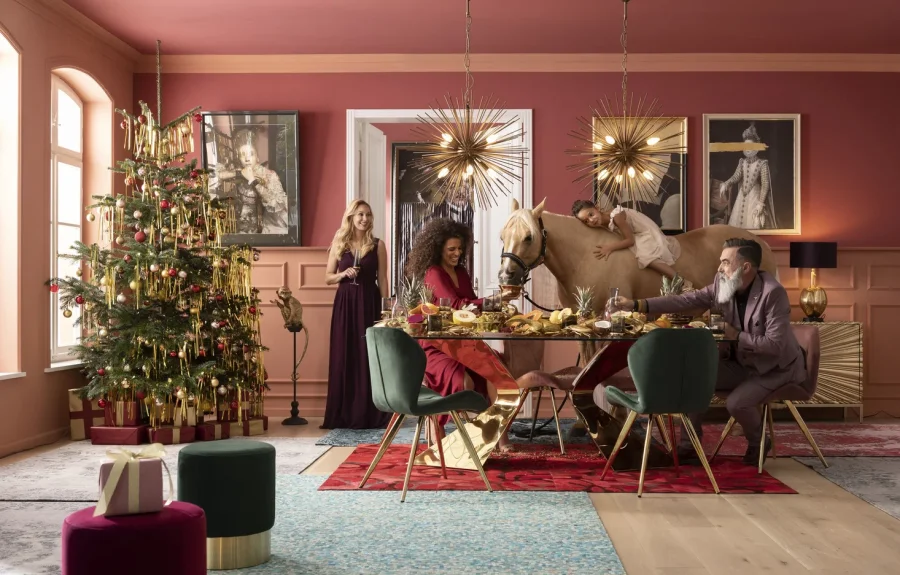 KARE DESIGN Gloria spisebord, rektangulrt - klart glass og gullstl (200x100)