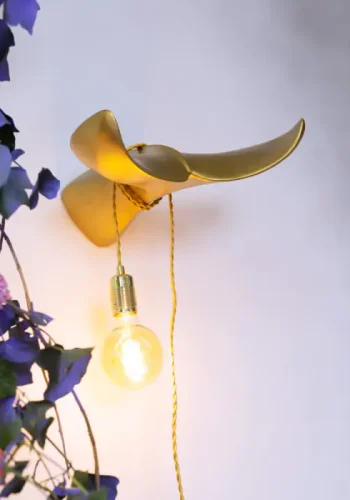 BOLD MONKEY The Tail Will Follow Wandleuchte - schwarzes Harz