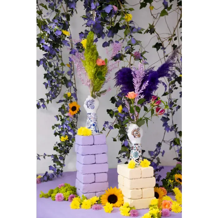 BOLD MONKEY Liberty Matters vase - bl keramikk (H:31)