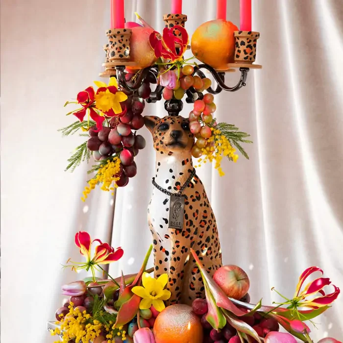 BOLD MONKEY Proudly Crowned Panther lysestake, for 5 lys - svart galvanisering og harpiks med brunt trykk