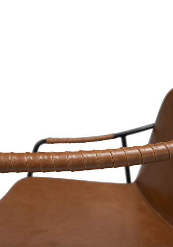 DAN-FORM BOTO lenestol Vintage lys brunt kunstskinn med svarte ben