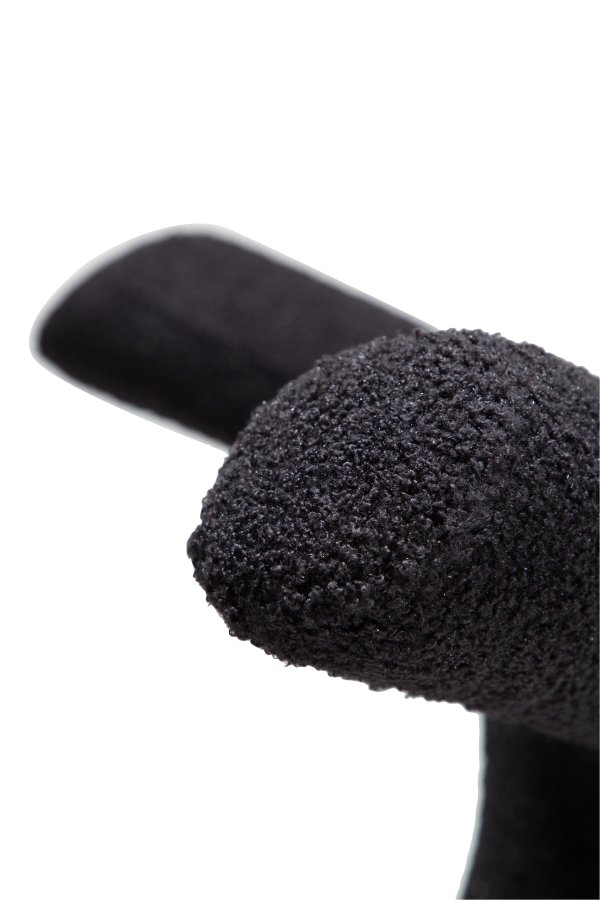 DANFORM Bull Esszimmerstuhl - Obsidianschwarzer RPES-Bouclé-Stoff mit Glitzer und schwarzem Stahl