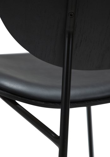 DANFORM Clementina Esszimmerstuhl - Rabenschwarzes Kunstleder/schwarz gebeiztes Eschenfurnier/schwarzer Stahl