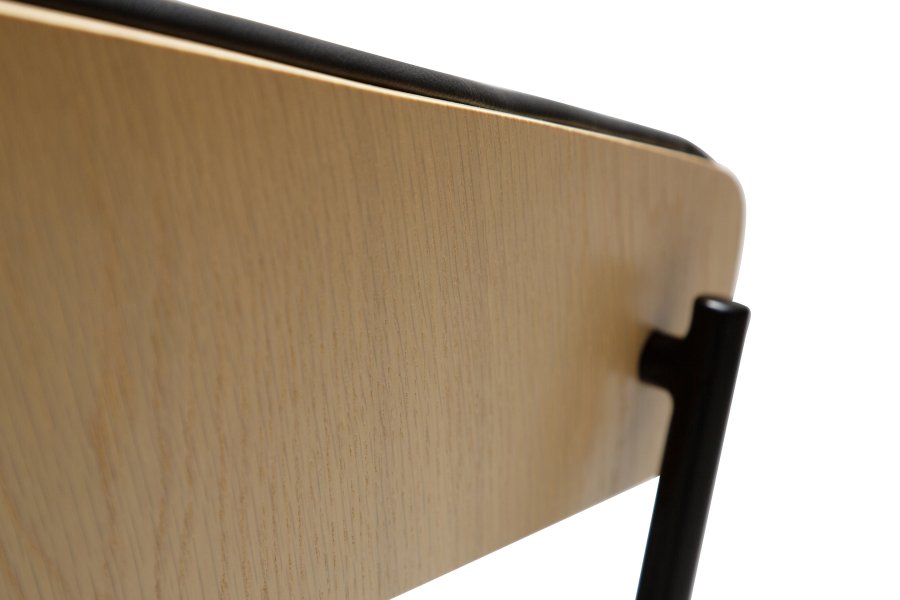 DANFORM Crib spisebordsstol, m. armln - Ravn sort kunstlder/hvidkalket egetrsfinr/sort stl