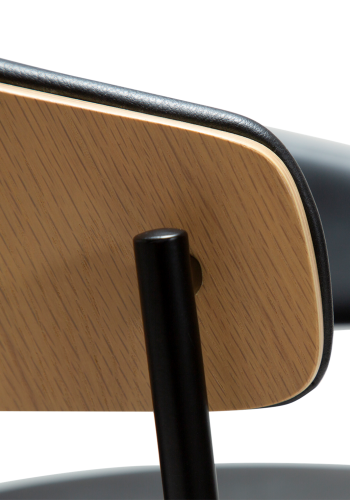 DANFORM Crib counterstol, m. armln, rygln - Ravn sort kunstlder/hvidkalket egetrsfinr/sort stl