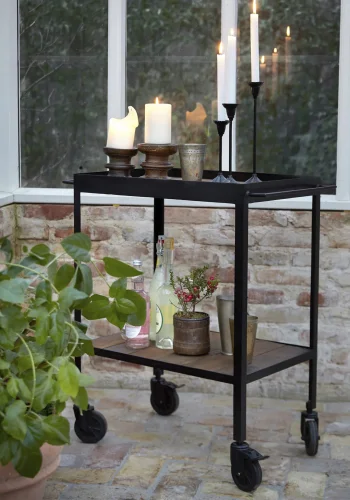 SJÄLSÖ NORDIC rektangulr stangvogn, med hjul - gjenvunnet tre og svart jern (83x40)