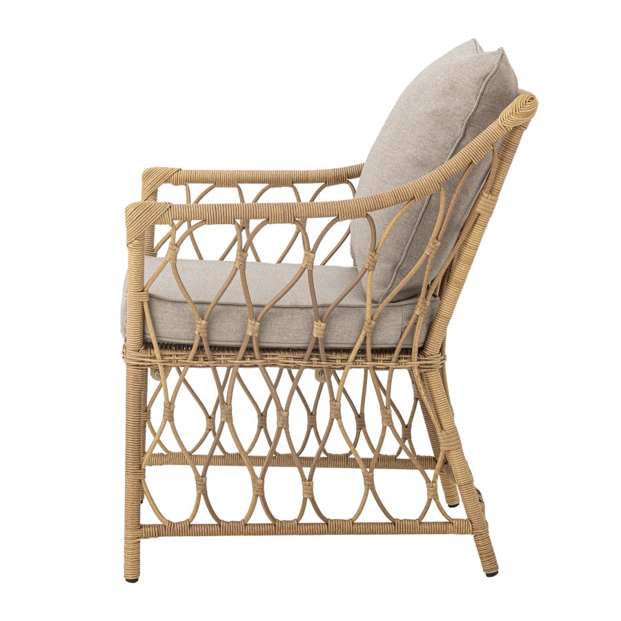 BLOOMINGVILLE Belluce Outdoor Loungesessel, mit Hocker, Armlehnen und Kissen – natürliches Polyrattan
