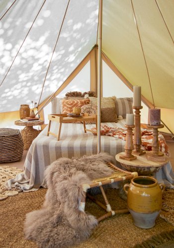 BLOOMINGVILLE Noore Sockelkerzenhalter, Natur, Mango