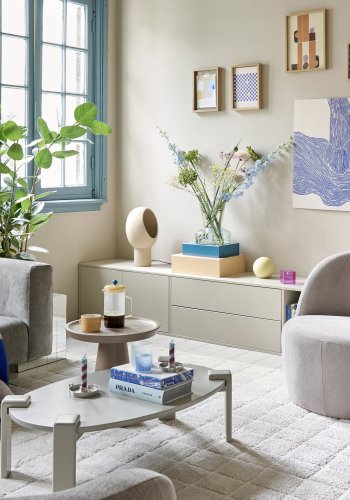 VTWONEN Settle Down TV-bord, m. 2 lger, 2 skuffer og 1 hylde - dust fyrretr (200x45)