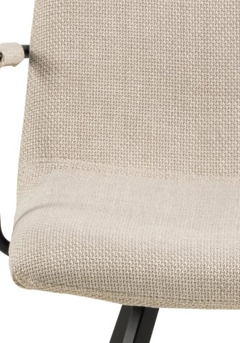 ACT NORDIC Selina Esszimmerstuhl, mit Armlehnen – beiger Stoff und mattschwarzer Stahl