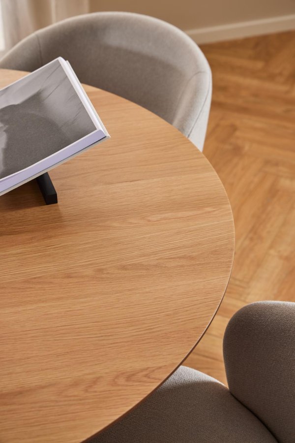 ACT NORDIC Darlene spisestuestol, med armlener, svingfunksjon, retursving - beige stoff og svart stl