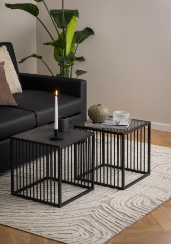 ACT NORDIC Strington hjrnebord, firkantet - svart Izmir melamin og svart stl (40x40)