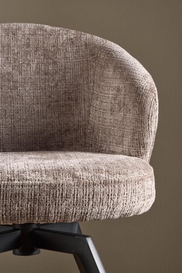 ACT NORDIC Darlene spisestol, med armlener, svingfunksjon, retursving - stvbrunt stoff og svart stl